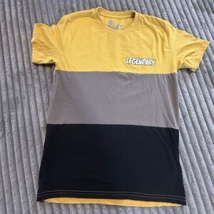 VIBES Legendary Mens M T Shirt Mustard, Brown And Black VTG Style Print Graphic